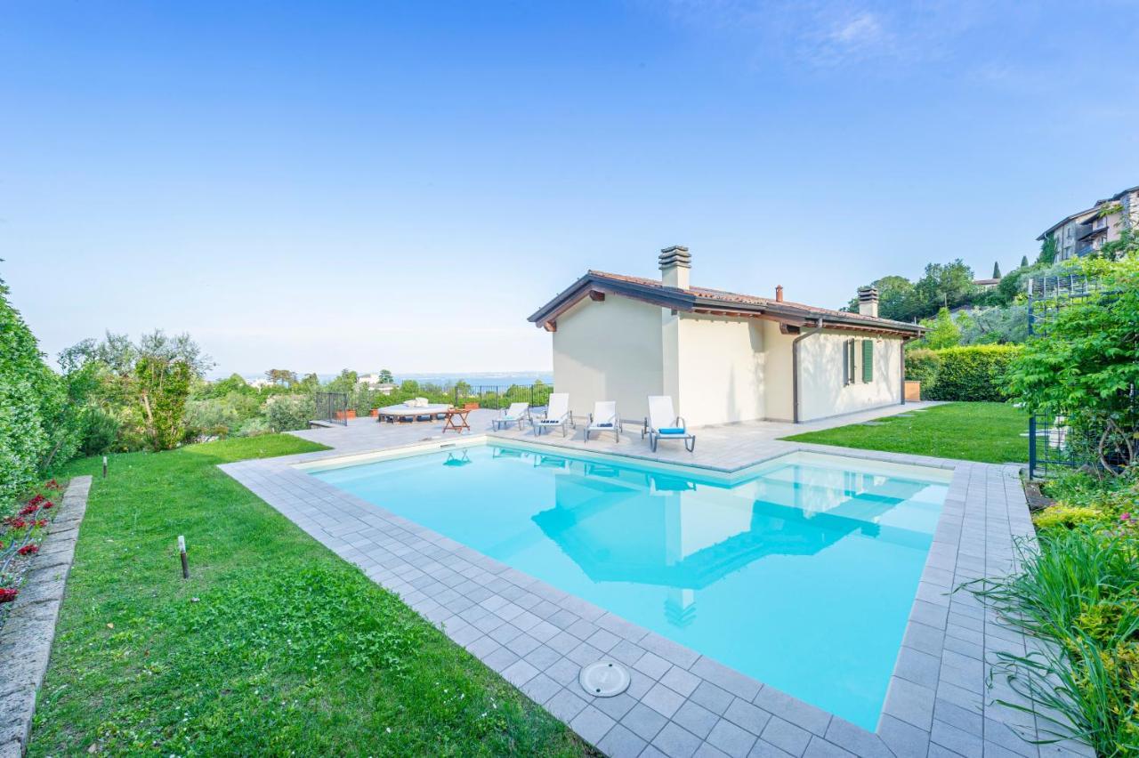Villa Pratello ปาเดงเก ซุล การ์ดา ภายนอก รูปภาพ